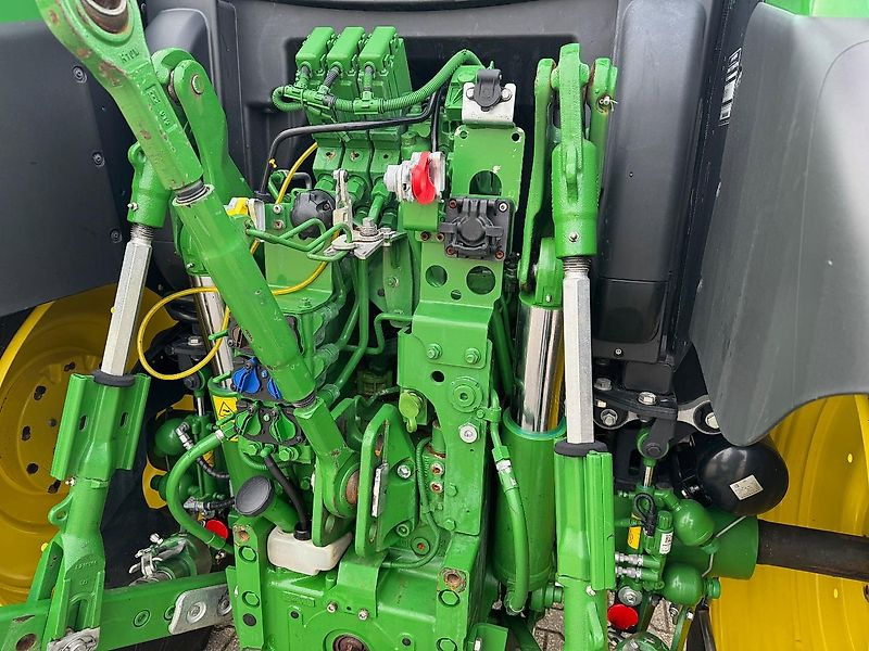 John Deere 6R110 AP 50KM COMMAND-PRO + VOORLADER G5-DISPLAY!!! - Трактор: фото 4 John Deere 6R110 AP 50KM COMMAND-PRO + VOORLADER G5-DISPLAY!!! - Трактор: фото 4