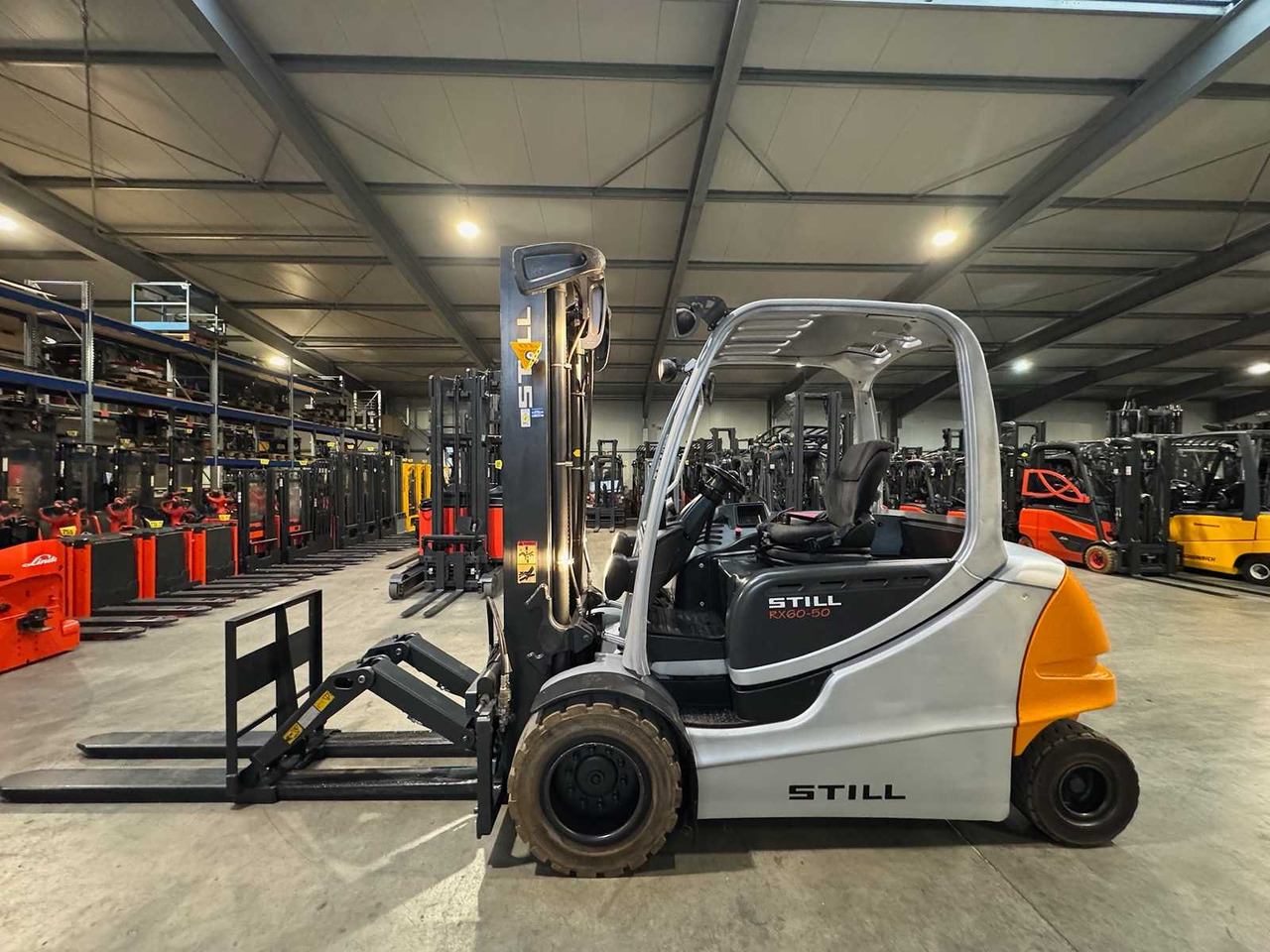 10/2025 SERVICE + UVV 11/2026 STILL RX60-50 5.000KG TRIPLEX 538CM 3.+4. - Вилочный погрузчик: фото 3 10/2025 SERVICE + UVV 11/2026 STILL RX60-50 5.000KG TRIPLEX 538CM 3.+4. - Вилочный погрузчик: фото 3
