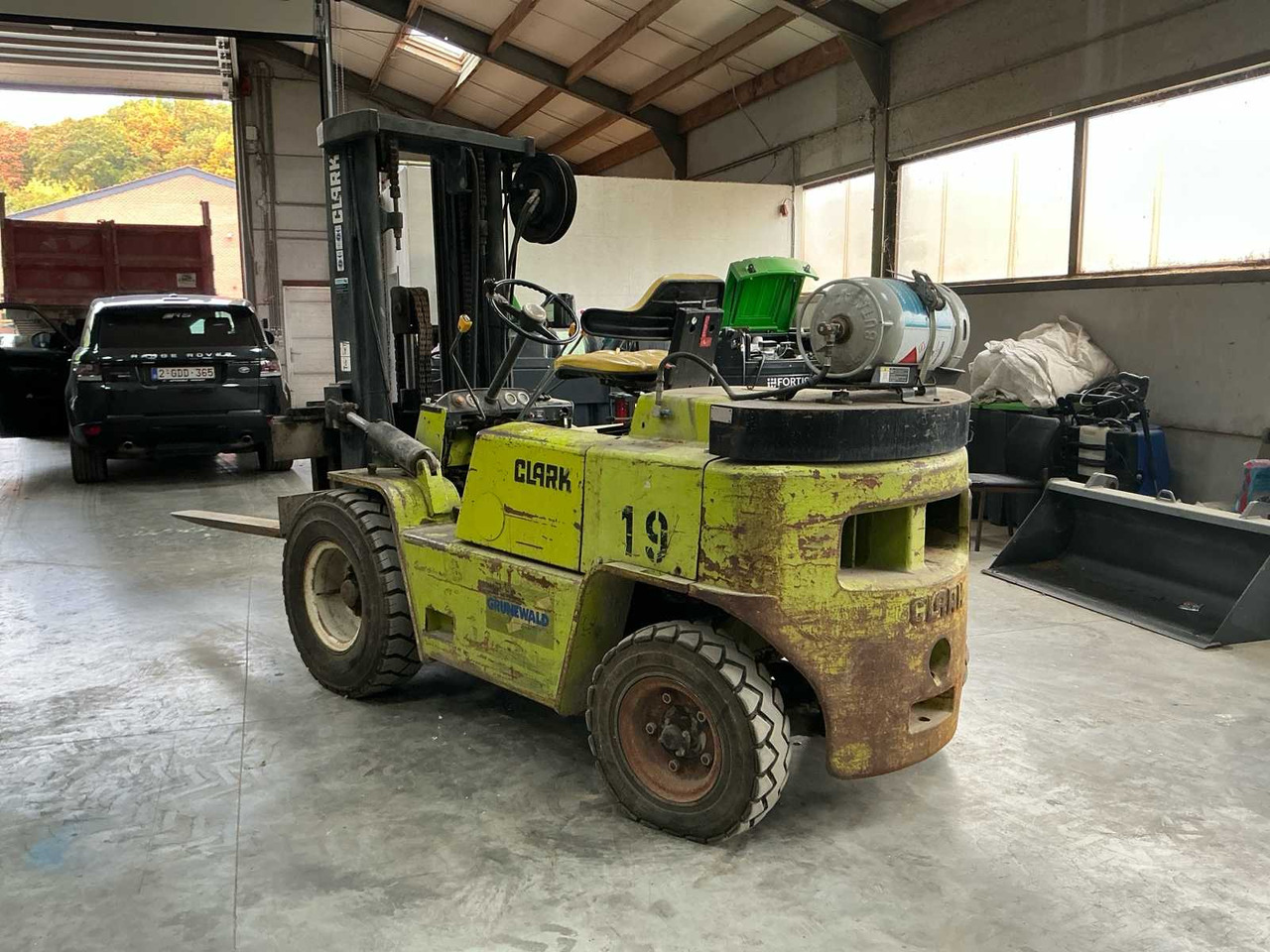 1990 CLARK C500 FORKLIFT - Вилочный погрузчик: фото 3 1990 CLARK C500 FORKLIFT - Вилочный погрузчик: фото 3