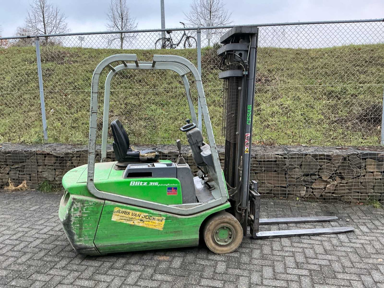 1997 CESAB BLITZ 316 FORKLIFT - Вилочный погрузчик: фото 4 1997 CESAB BLITZ 316 FORKLIFT - Вилочный погрузчик: фото 4