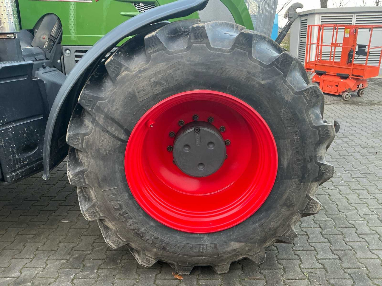 Трактор 2010 FENDT 930 VARIO ALL-WHEEL DRIVE FARM TRACTOR: фото 40