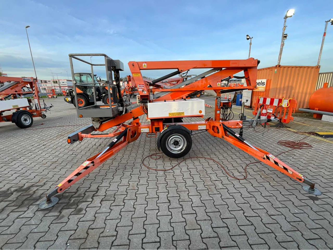 2014 NIFTYLIFT NIFTY 120 TAC AERIAL WORK PLATFORM TRAILER - Подъёмник: фото 5 2014 NIFTYLIFT NIFTY 120 TAC AERIAL WORK PLATFORM TRAILER - Подъёмник: фото 5