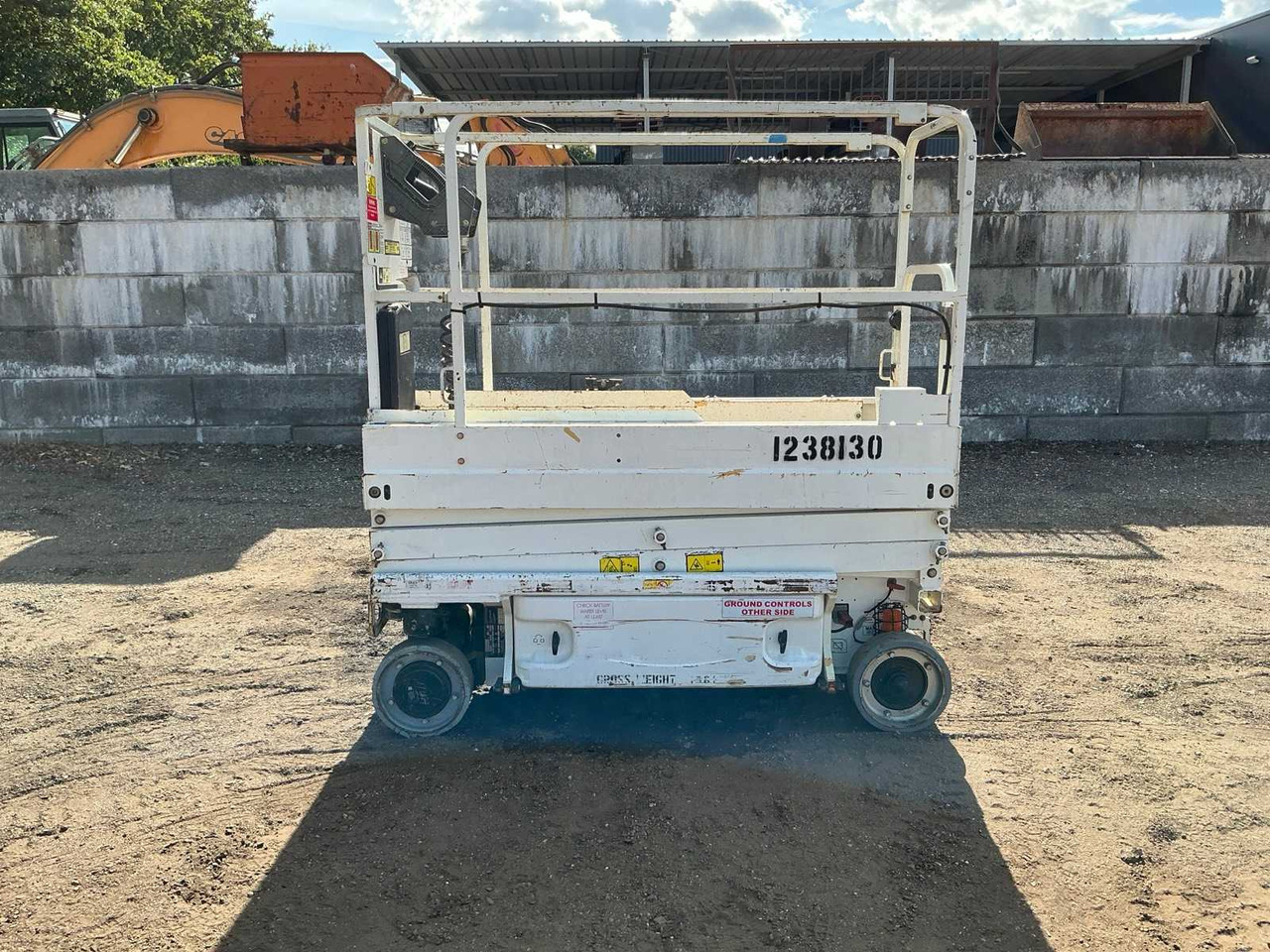 2015 JLG 1930ES SCISSOR LIFT - Подъёмник: фото 2 2015 JLG 1930ES SCISSOR LIFT - Подъёмник: фото 2