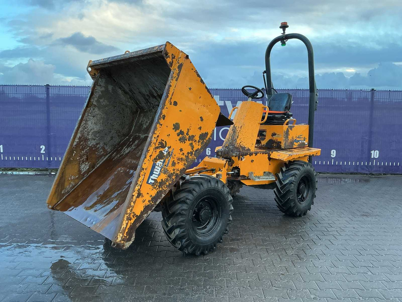 2016 THWAITES 3 TON DUMPER - Мини-самосвал: фото 5 2016 THWAITES 3 TON DUMPER - Мини-самосвал: фото 5