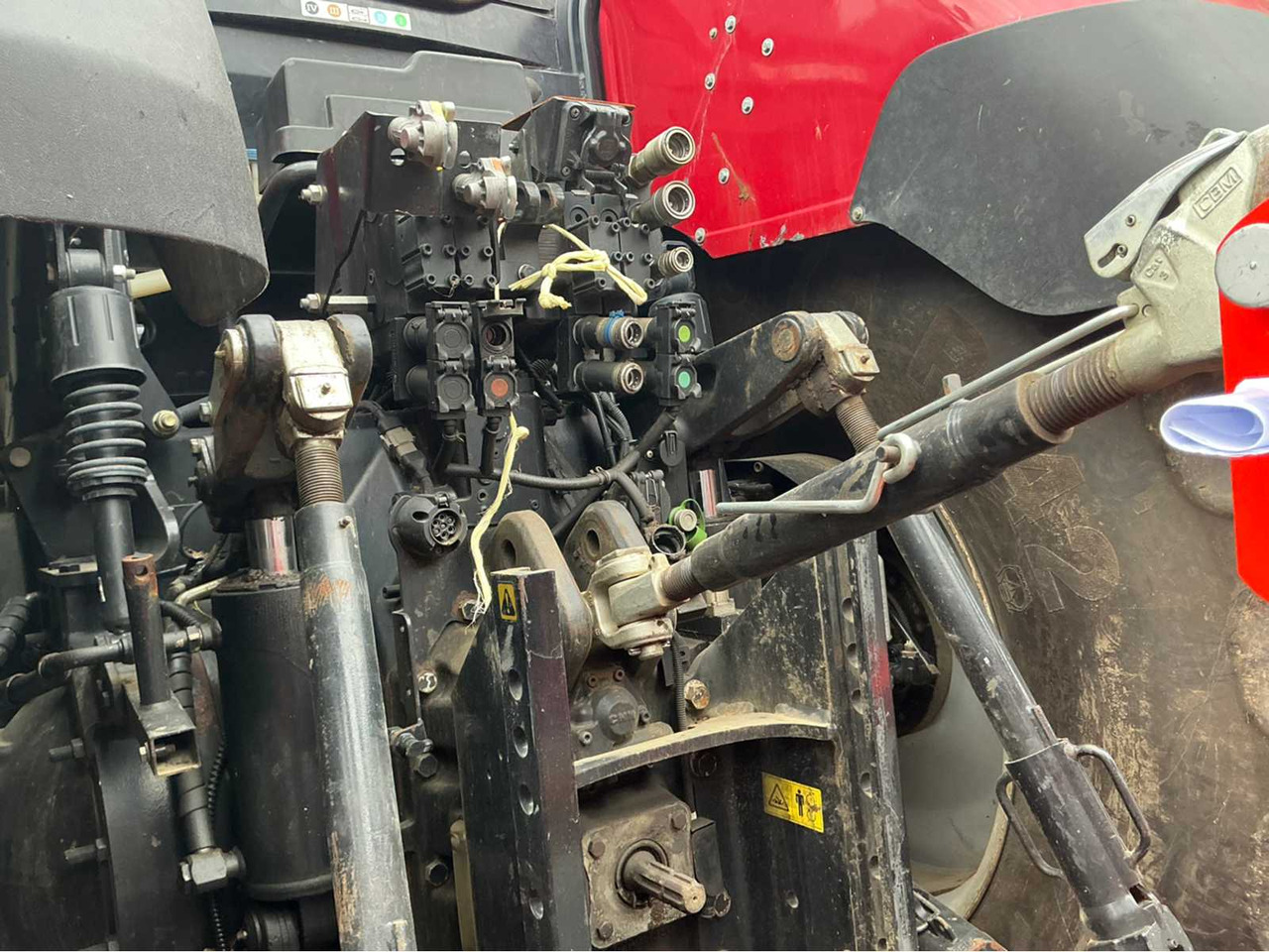 2017 CASE IH OPTUM 270 CVT 4WD AGRICULTURAL TRACTOR - Трактор: фото 5 2017 CASE IH OPTUM 270 CVT 4WD AGRICULTURAL TRACTOR - Трактор: фото 5