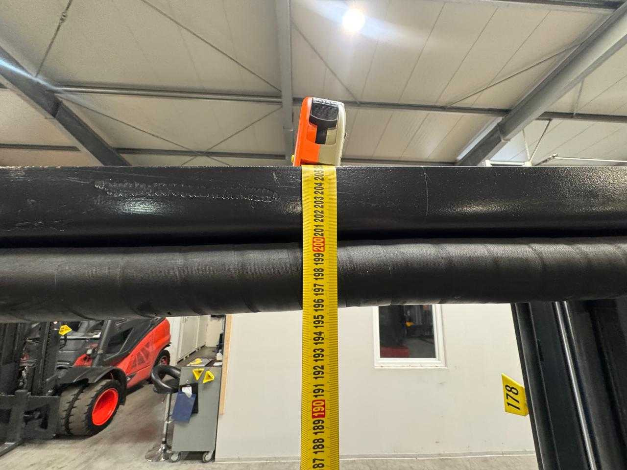 2017 KAUP FEM2 SIDESHIFT WITH UPPER PALLET CLAMP 200CM HIGH CARTON CLAMP 3RD + 4TH VALVE 2.500KG - Вилочный погрузчик: фото 4 2017 KAUP FEM2 SIDESHIFT WITH UPPER PALLET CLAMP 200CM HIGH CARTON CLAMP 3RD + 4TH VALVE 2.500KG - Вилочный погрузчик: фото 4