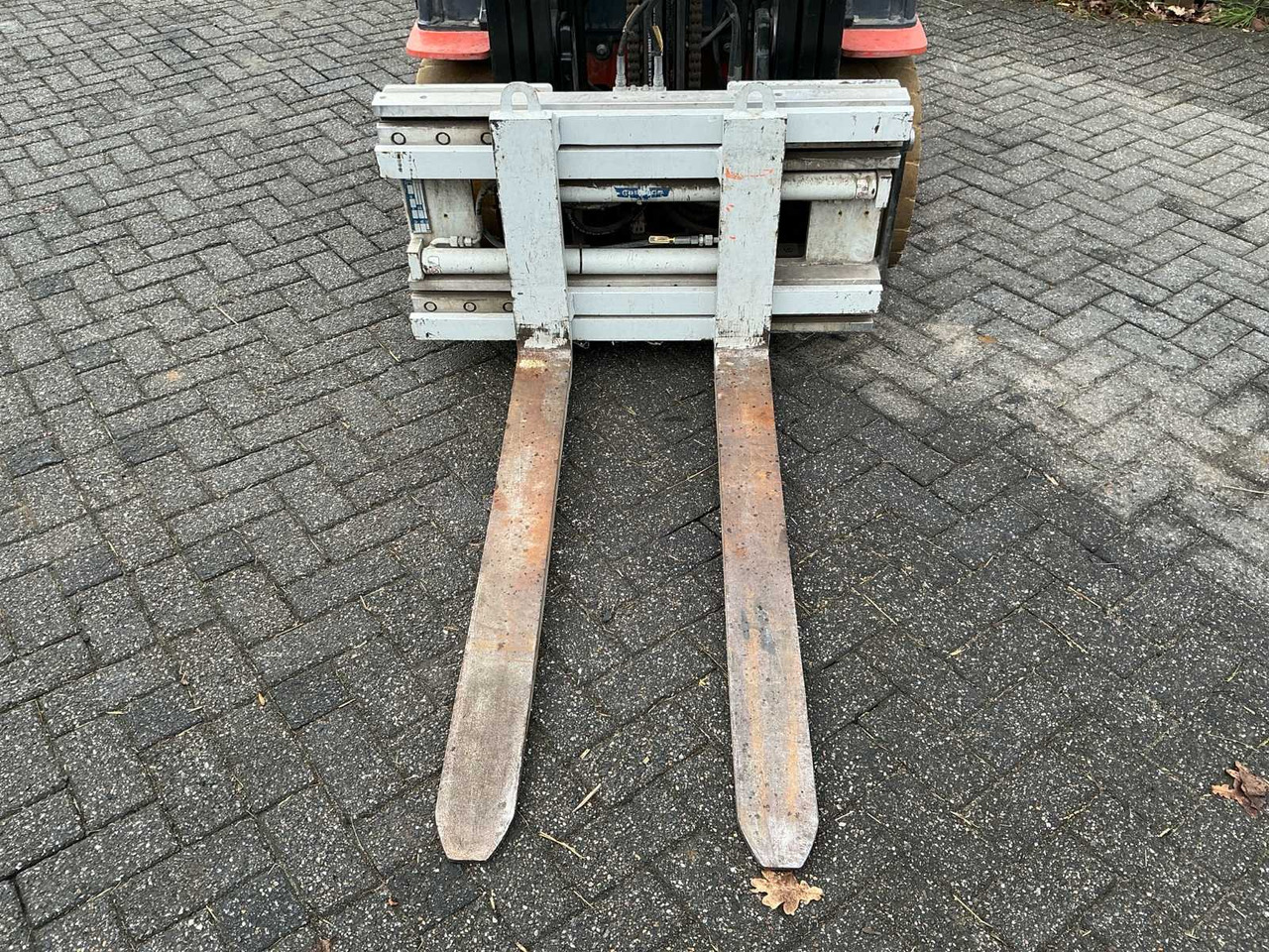 2017 TOYOTA 8FBMKT25 FORKLIFT - Вилочный погрузчик: фото 5 2017 TOYOTA 8FBMKT25 FORKLIFT - Вилочный погрузчик: фото 5