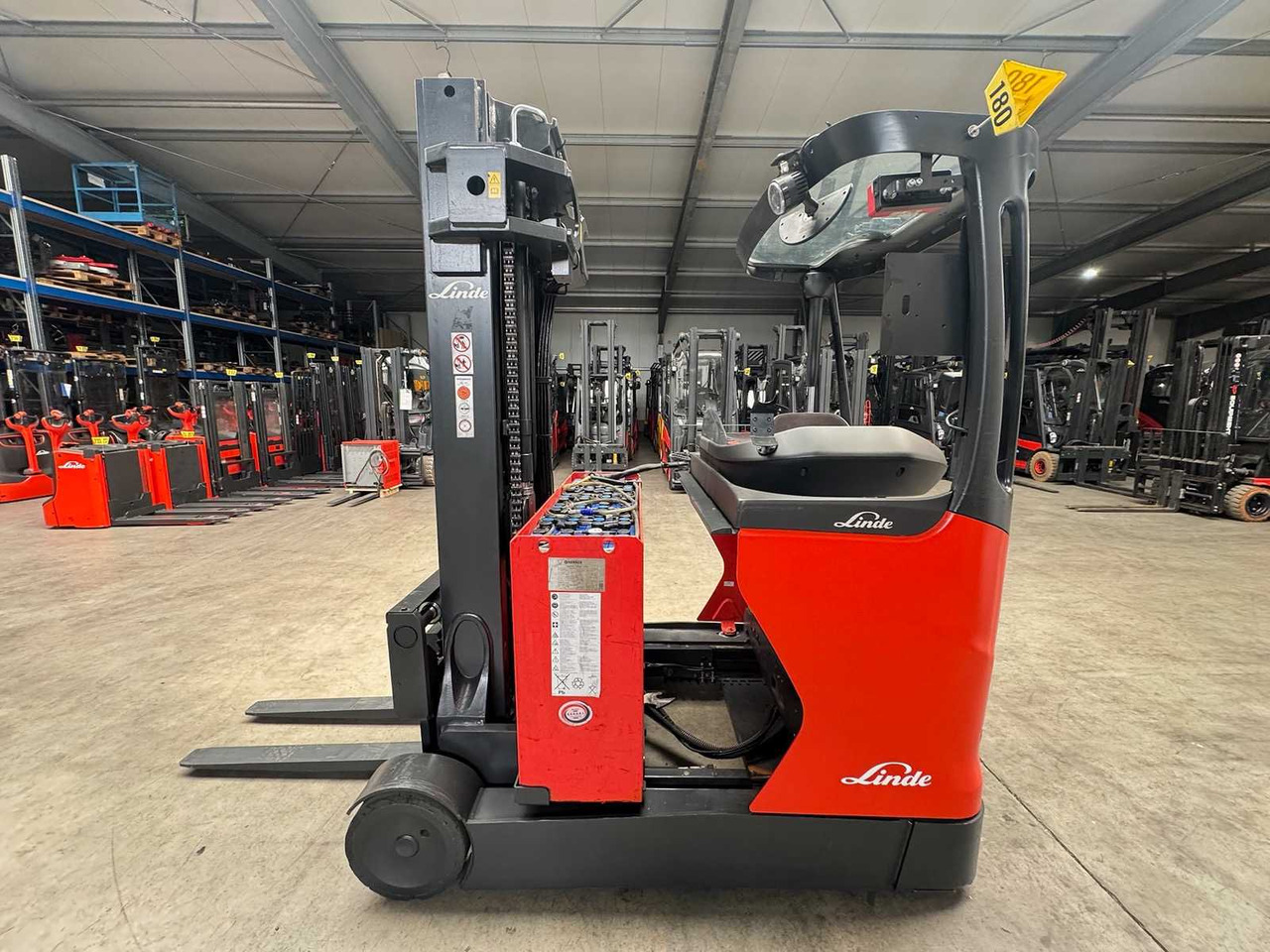 2018 LINDE R20 2,000KG TRIPLEX 505CM RAVAS SCALE ELECTRIC FORKLIFT REACH TRUCK - Вилочный погрузчик: фото 5 2018 LINDE R20 2,000KG TRIPLEX 505CM RAVAS SCALE ELECTRIC FORKLIFT REACH TRUCK - Вилочный погрузчик: фото 5