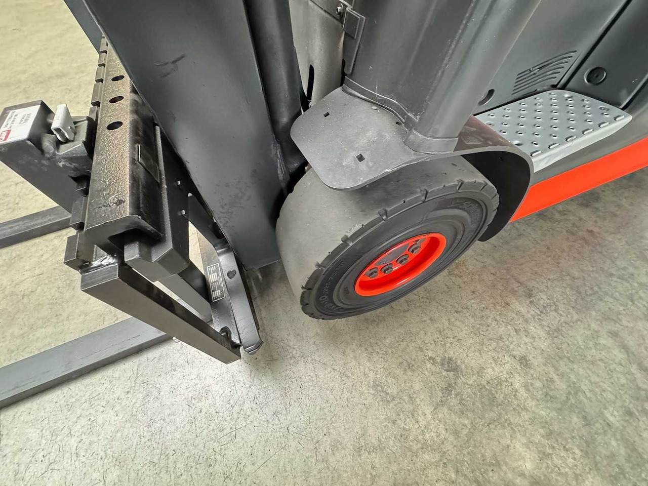 Вилочный погрузчик 2018 SERVICE + UVV 08/2026 LINDE E25 EVO KLIMA 3.+4.: фото 10