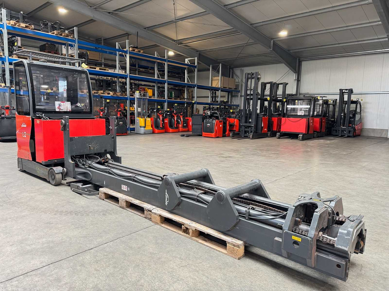 2020 LINDE R16HD ELECTRIC FORKLIFT REACH TRUCK 10 METERS LIFTING HEIGHT CAB 12,911 HOURS - Вилочный погрузчик: фото 3 2020 LINDE R16HD ELECTRIC FORKLIFT REACH TRUCK 10 METERS LIFTING HEIGHT CAB 12,911 HOURS - Вилочный погрузчик: фото 3