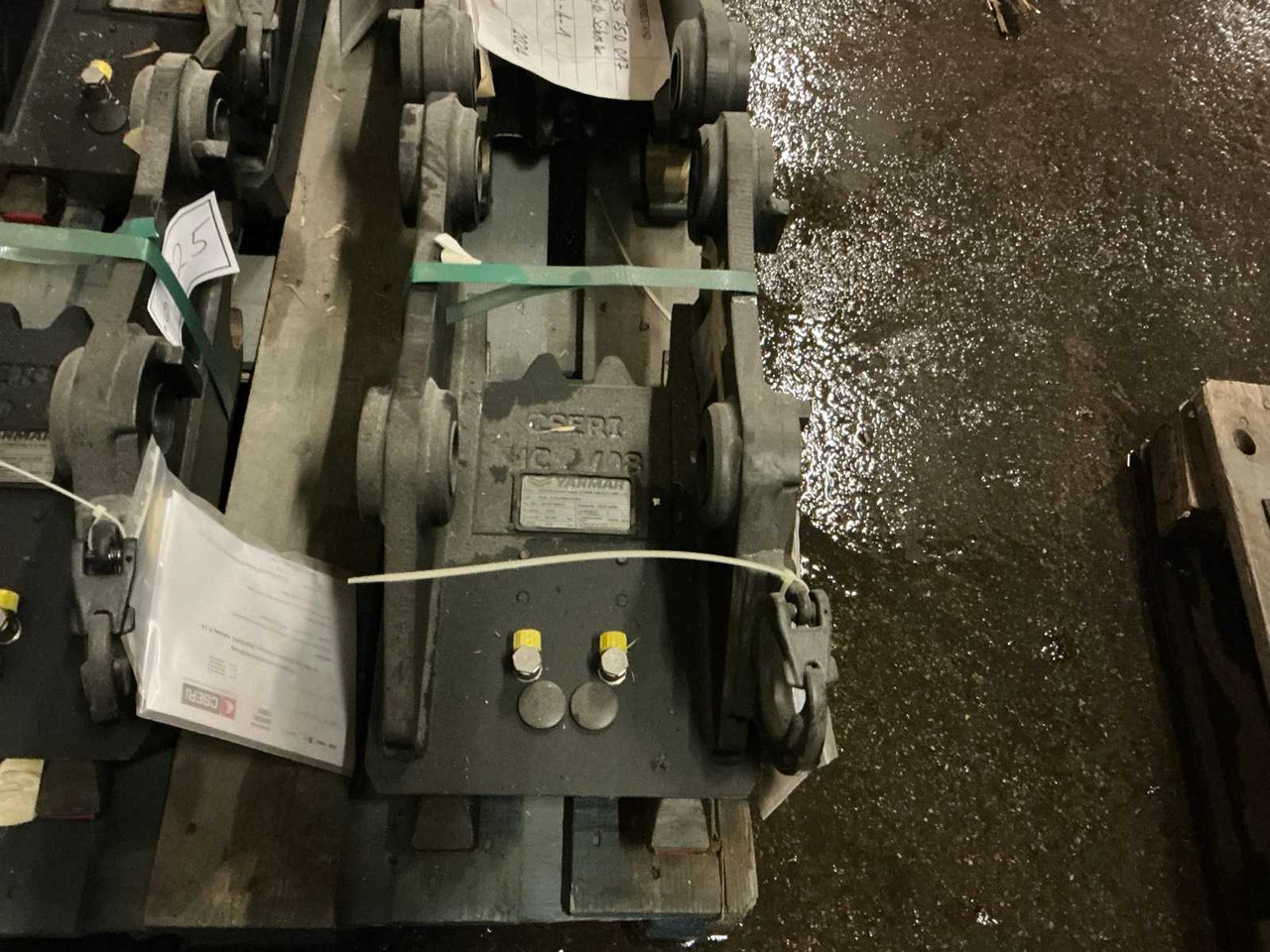 2022 YANMAR HCSW08 QUICK COUPLER, HYDR. - Колёсный погрузчик: фото 2 2022 YANMAR HCSW08 QUICK COUPLER, HYDR. - Колёсный погрузчик: фото 2