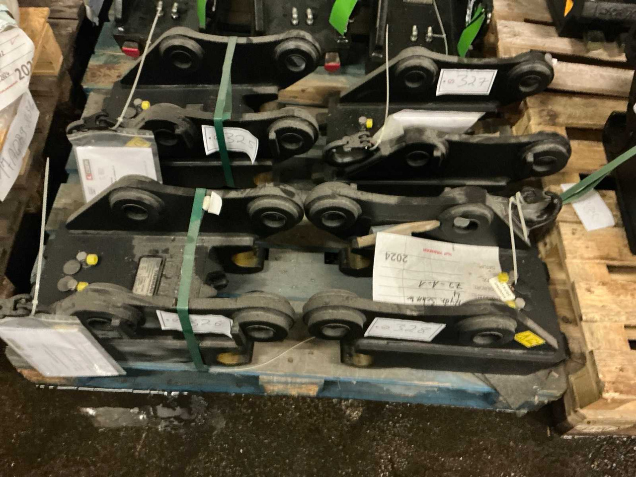 2022 YANMAR HCSW08 QUICK COUPLER, HYDR. - Колёсный погрузчик: фото 5 2022 YANMAR HCSW08 QUICK COUPLER, HYDR. - Колёсный погрузчик: фото 5