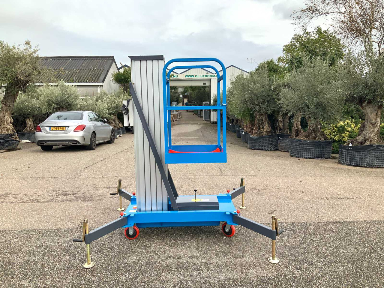 2025 MAST LIFT - Подъёмник: фото 3 2025 MAST LIFT - Подъёмник: фото 3