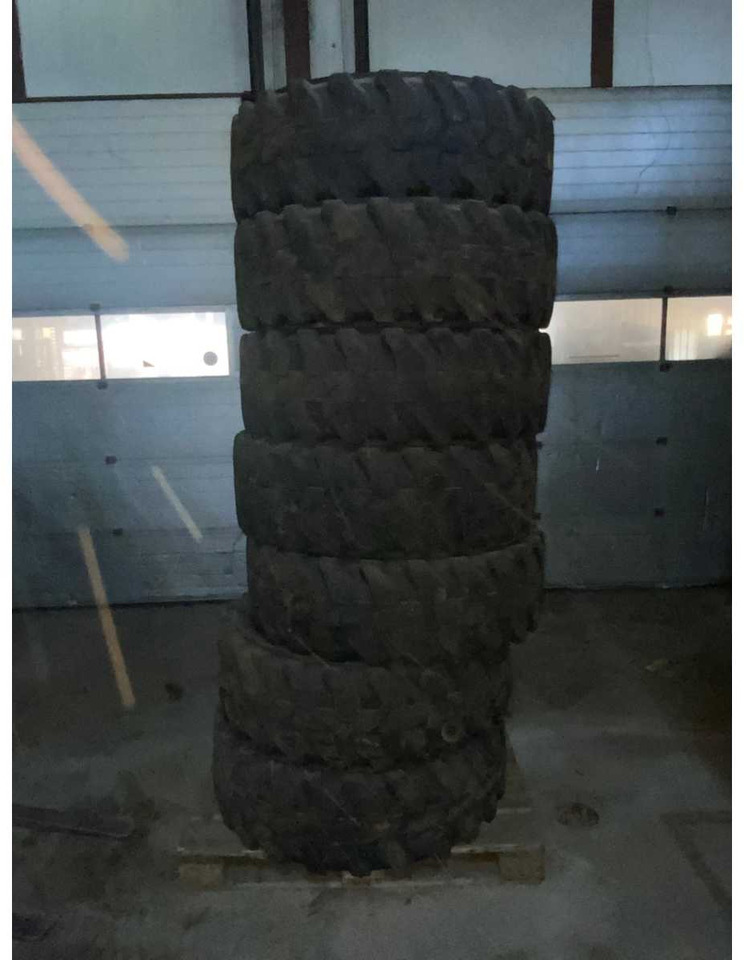 315/80 R22.5 - Шины и диски для Тракторов: фото 2 315/80 R22.5 - Шины и диски для Тракторов: фото 2