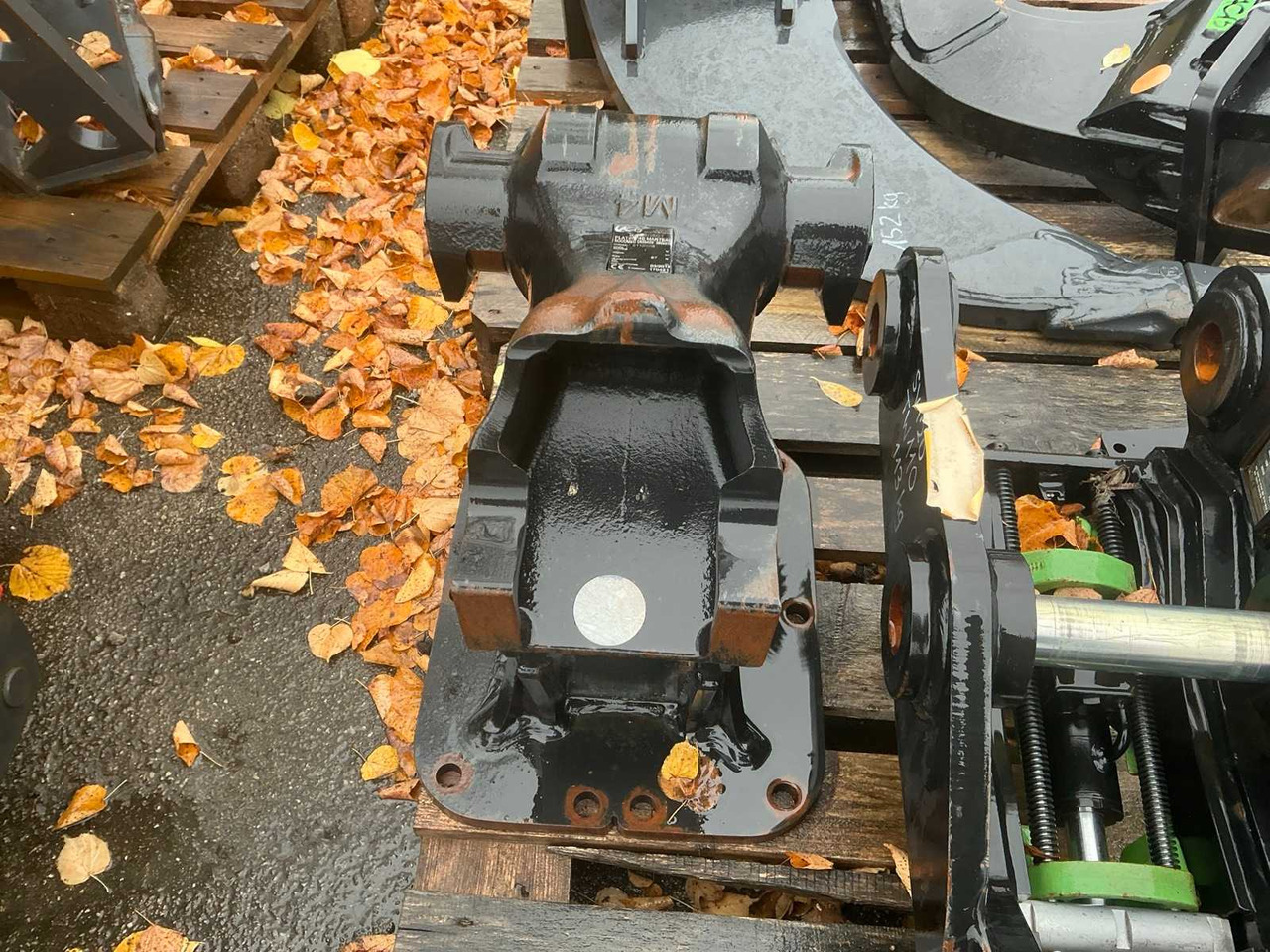 ACB - 2018 - MOUNTING PLATE FOR SOCOMEC DMS400 HYDRAULIC BREAKER - Колёсный погрузчик: фото 4 ACB - 2018 - MOUNTING PLATE FOR SOCOMEC DMS400 HYDRAULIC BREAKER - Колёсный погрузчик: фото 4