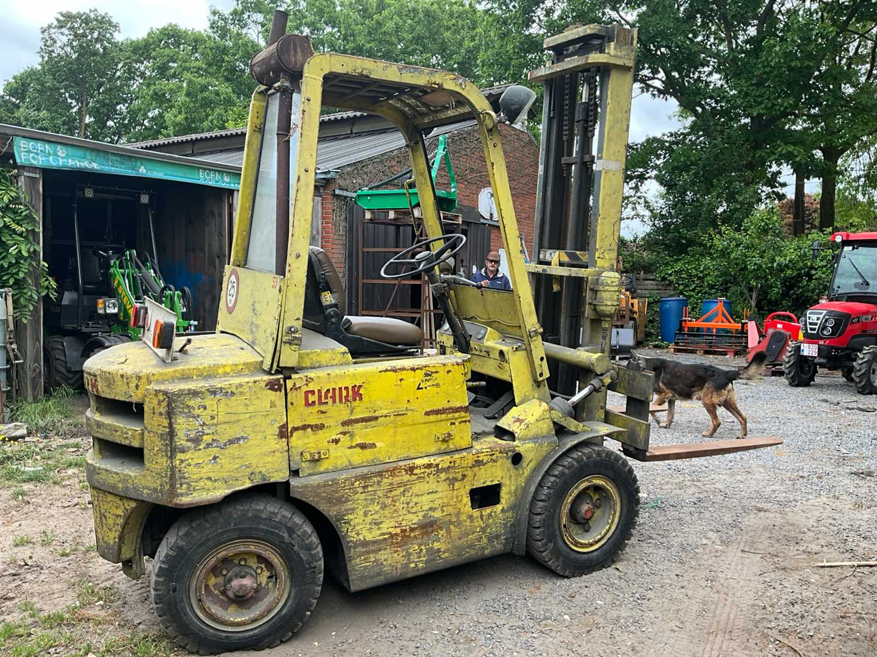 CLARK FORKLIFT - Вилочный погрузчик: фото 5 CLARK FORKLIFT - Вилочный погрузчик: фото 5