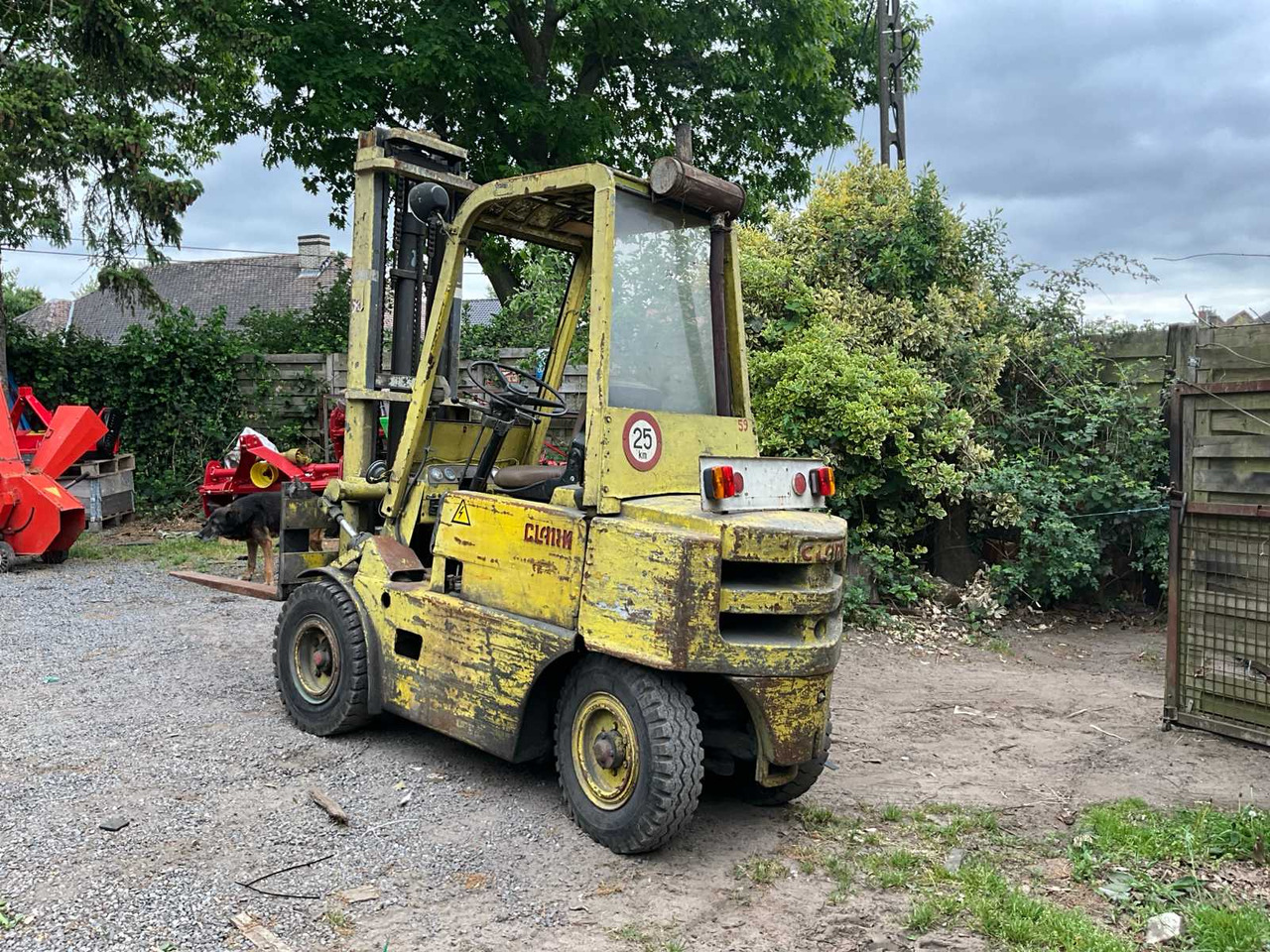CLARK FORKLIFT - Вилочный погрузчик: фото 3 CLARK FORKLIFT - Вилочный погрузчик: фото 3