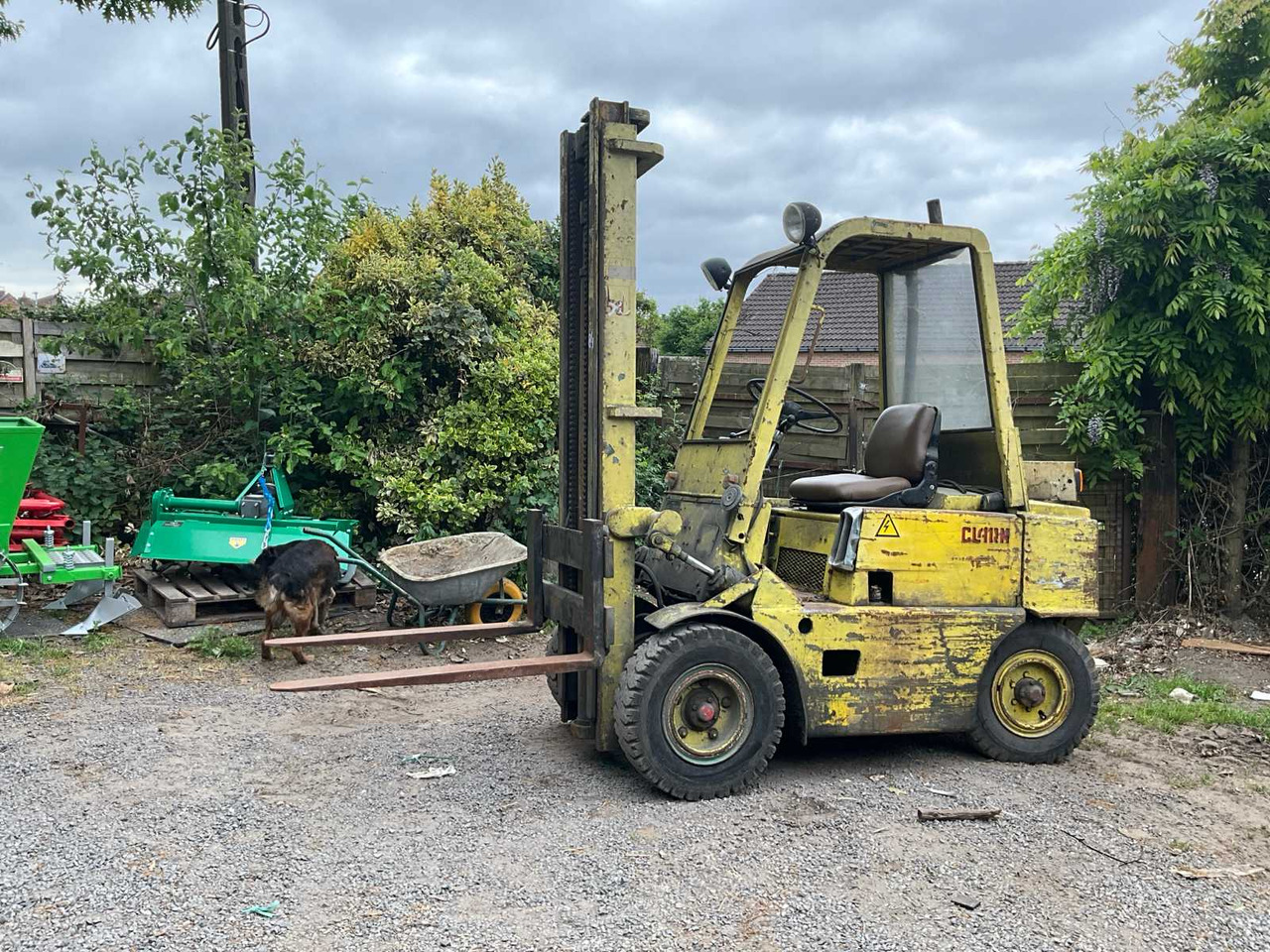 CLARK FORKLIFT - Вилочный погрузчик: фото 2 CLARK FORKLIFT - Вилочный погрузчик: фото 2