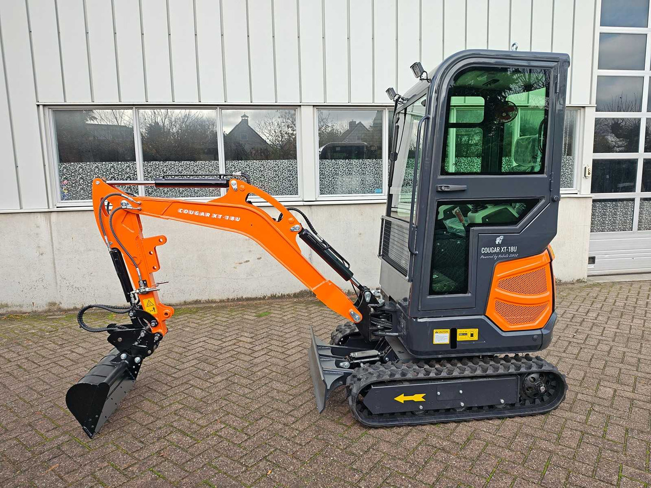 COUGAR - 2025 - XT-18U - MINI EXCAVATOR WITH KUBOTA ENGINE D902 - Мини-экскаватор: фото 2 COUGAR - 2025 - XT-18U - MINI EXCAVATOR WITH KUBOTA ENGINE D902 - Мини-экскаватор: фото 2