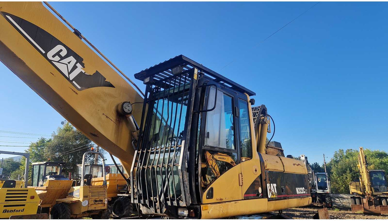 Колёсный экскаватор Caterpillar CATERPILLAR - M322C - WHEELED EXCAVATOR - 2003: фото 8 Колёсный экскаватор Caterpillar CATERPILLAR - M322C - WHEELED EXCAVATOR - 2003: фото 8