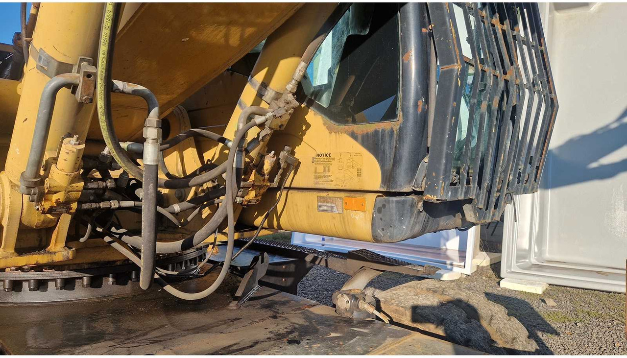 Колёсный экскаватор Caterpillar CATERPILLAR - M322C - WHEELED EXCAVATOR - 2003: фото 20 Колёсный экскаватор Caterpillar CATERPILLAR - M322C - WHEELED EXCAVATOR - 2003: фото 20