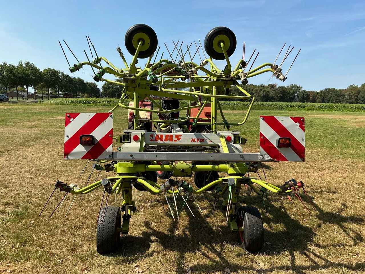 Claas 1050T - Техника для сенозаготовки: фото 3 Claas 1050T - Техника для сенозаготовки: фото 3