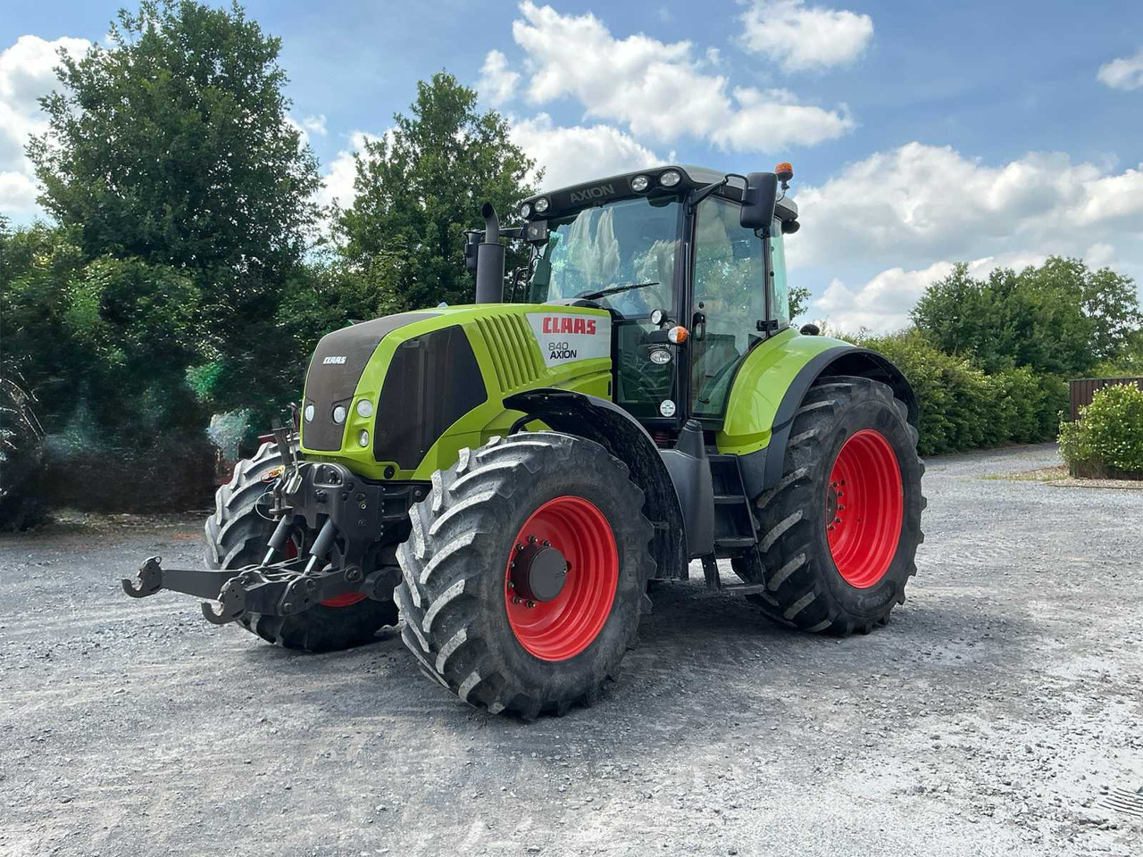 Claas Axion 840 - Трактор: фото 1 Claas Axion 840 - Трактор: фото 1