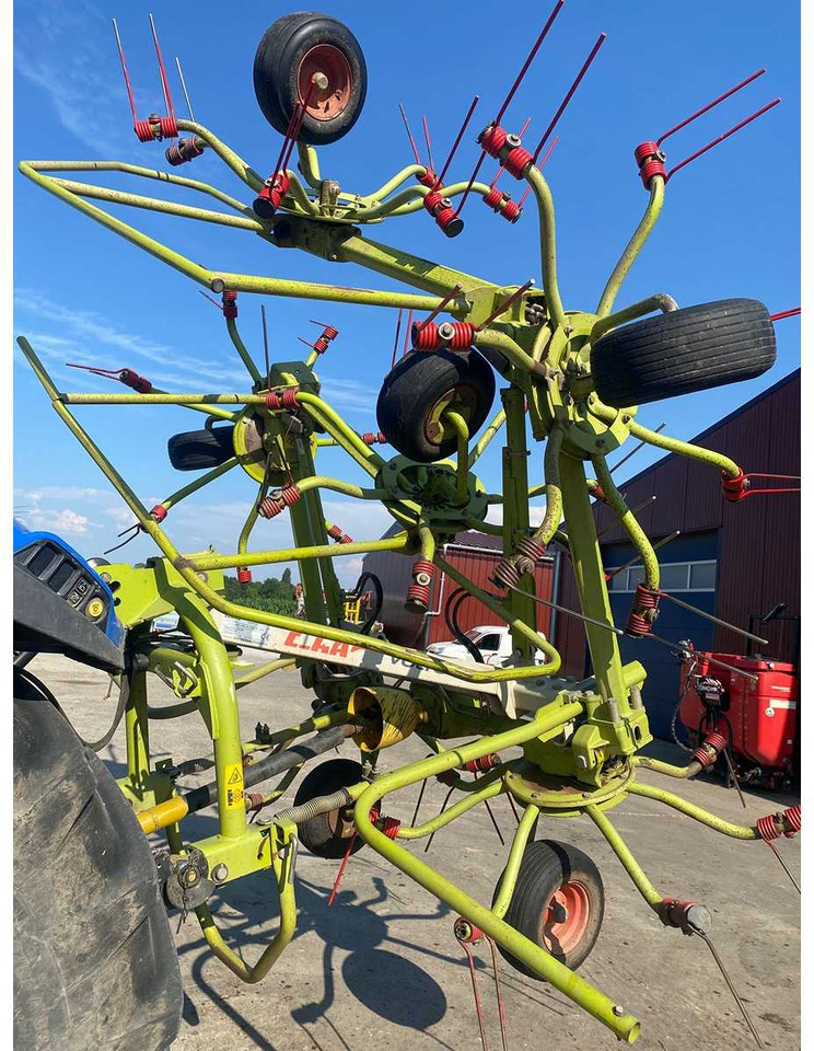 Claas VOLTO 770 - Техника для сенозаготовки: фото 2 Claas VOLTO 770 - Техника для сенозаготовки: фото 2