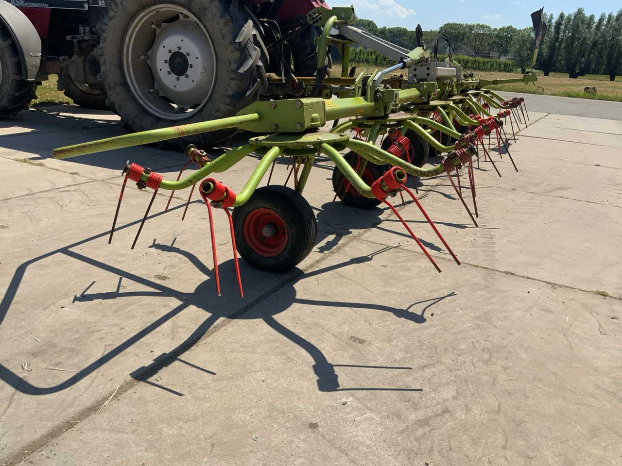 Claas Volto 770 - Техника для обработки почвы: фото 4 Claas Volto 770 - Техника для обработки почвы: фото 4