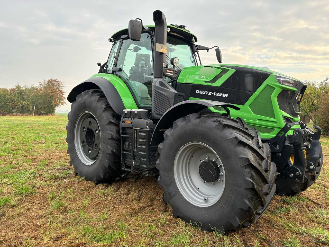 DEUTZ-FAHR 8280 TTV FARM TRACTOR - Трактор: фото 3 DEUTZ-FAHR 8280 TTV FARM TRACTOR - Трактор: фото 3