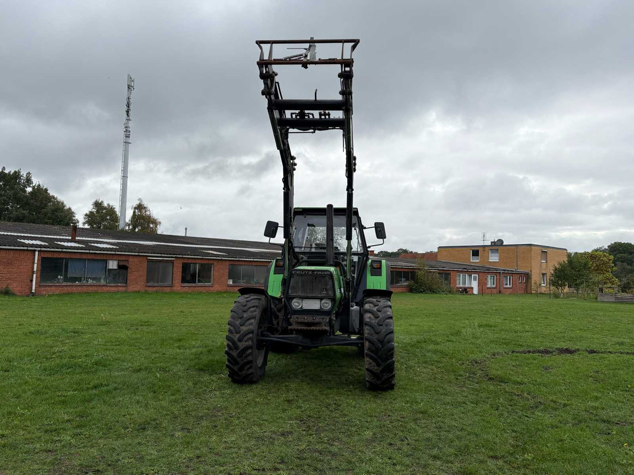 Deutz-Fahr DX 6.05 - Трактор: фото 1 Deutz-Fahr DX 6.05 - Трактор: фото 1