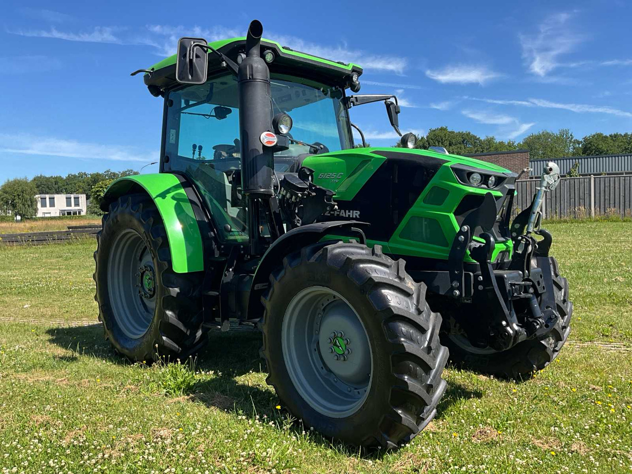 Deutz-fahr 6125 C TTV - Трактор: фото 4 Deutz-fahr 6125 C TTV - Трактор: фото 4