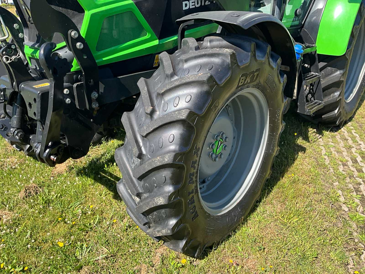 Трактор Deutz-fahr 6125 C TTV: фото 28