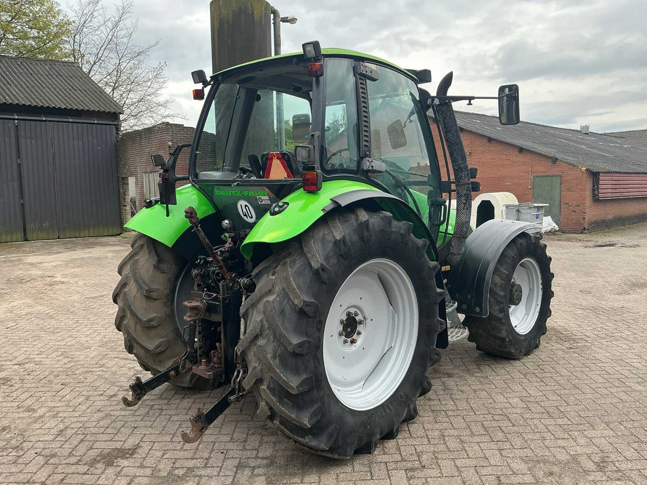 Deutz-fahr Agrotron 100 - Трактор: фото 5 Deutz-fahr Agrotron 100 - Трактор: фото 5