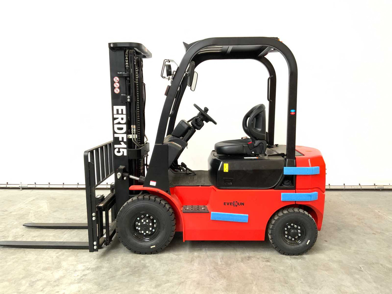 EVERUN - 2024 - ERDF15 - FORKLIFT 1.5T DIESEL - Вилочный погрузчик: фото 1 EVERUN - 2024 - ERDF15 - FORKLIFT 1.5T DIESEL - Вилочный погрузчик: фото 1