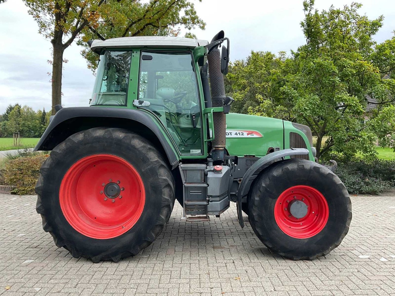Fendt 412 Vario TMS - Трактор: фото 4 Fendt 412 Vario TMS - Трактор: фото 4