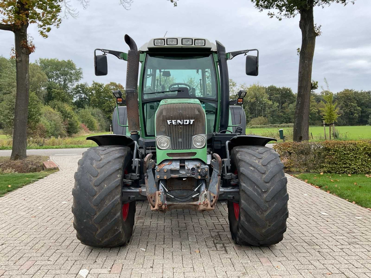 Fendt 412 Vario TMS - Трактор: фото 2 Fendt 412 Vario TMS - Трактор: фото 2