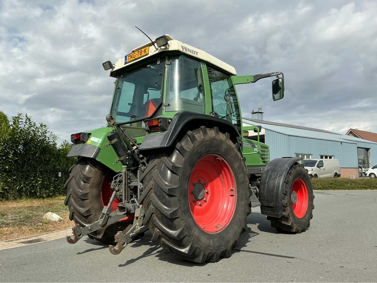 Fendt Farmer 308 Turbomatik - Трактор: фото 4 Fendt Farmer 308 Turbomatik - Трактор: фото 4