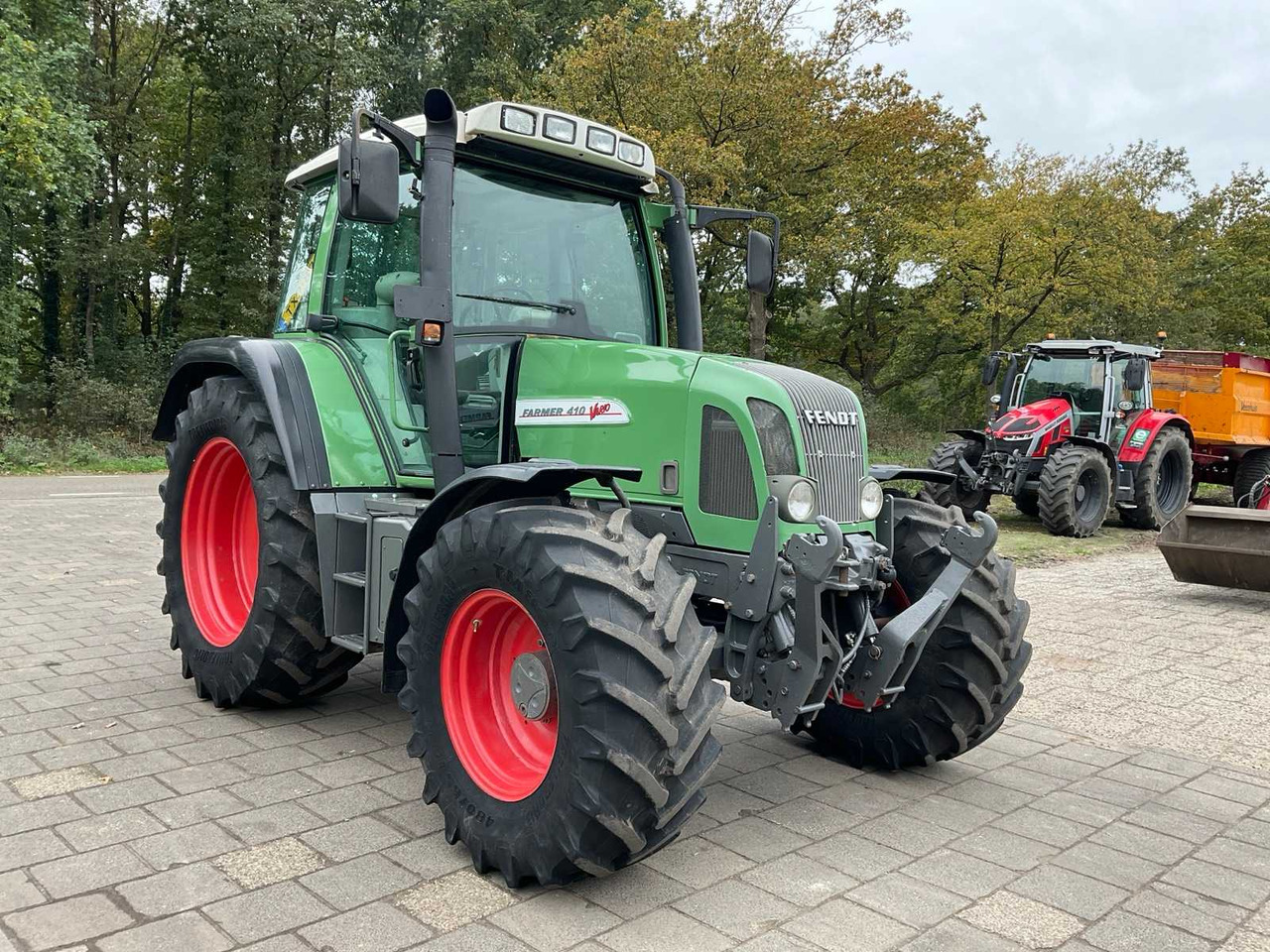 Fendt Farmer 410 Vario - Трактор: фото 3 Fendt Farmer 410 Vario - Трактор: фото 3