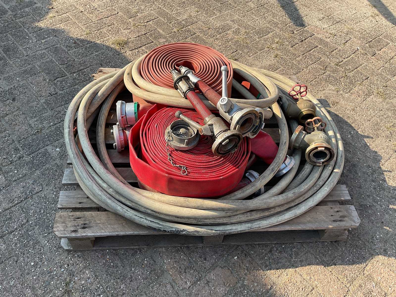 Fire hoses and accessories - Техника для полива и орошения: фото 3 Fire hoses and accessories - Техника для полива и орошения: фото 3