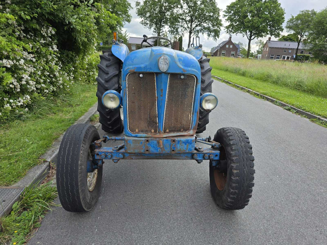 Fordson Major - Трактор: фото 2 Fordson Major - Трактор: фото 2