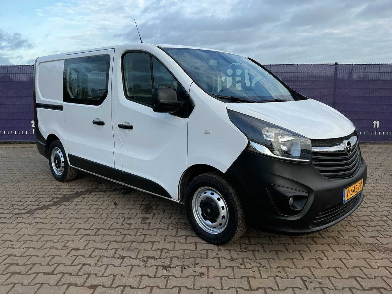 2018 - OPEL - VIVARO - 1.6 CDTI L1H1 ED. - COMMERCIAL VEHICLE - Фургон: фото 2 2018 - OPEL - VIVARO - 1.6 CDTI L1H1 ED. - COMMERCIAL VEHICLE - Фургон: фото 2