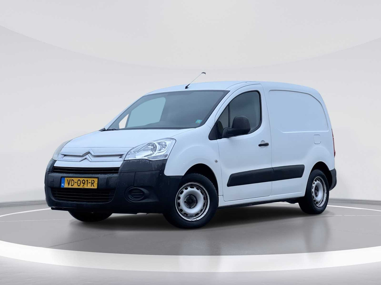 CITROEN BERLINGO 1.6 HDI 500 COMFORT | VD-091-R I - Фургон: фото 1 CITROEN BERLINGO 1.6 HDI 500 COMFORT | VD-091-R I - Фургон: фото 1