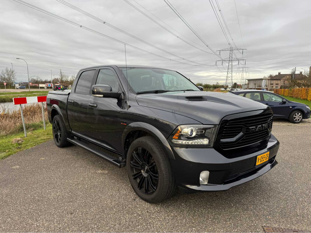 DODGE - RAM 1500 SPORT - 5.7 V8 QC - COMMERCIAL VEHICLE - Фургон: фото 2 DODGE - RAM 1500 SPORT - 5.7 V8 QC - COMMERCIAL VEHICLE - Фургон: фото 2