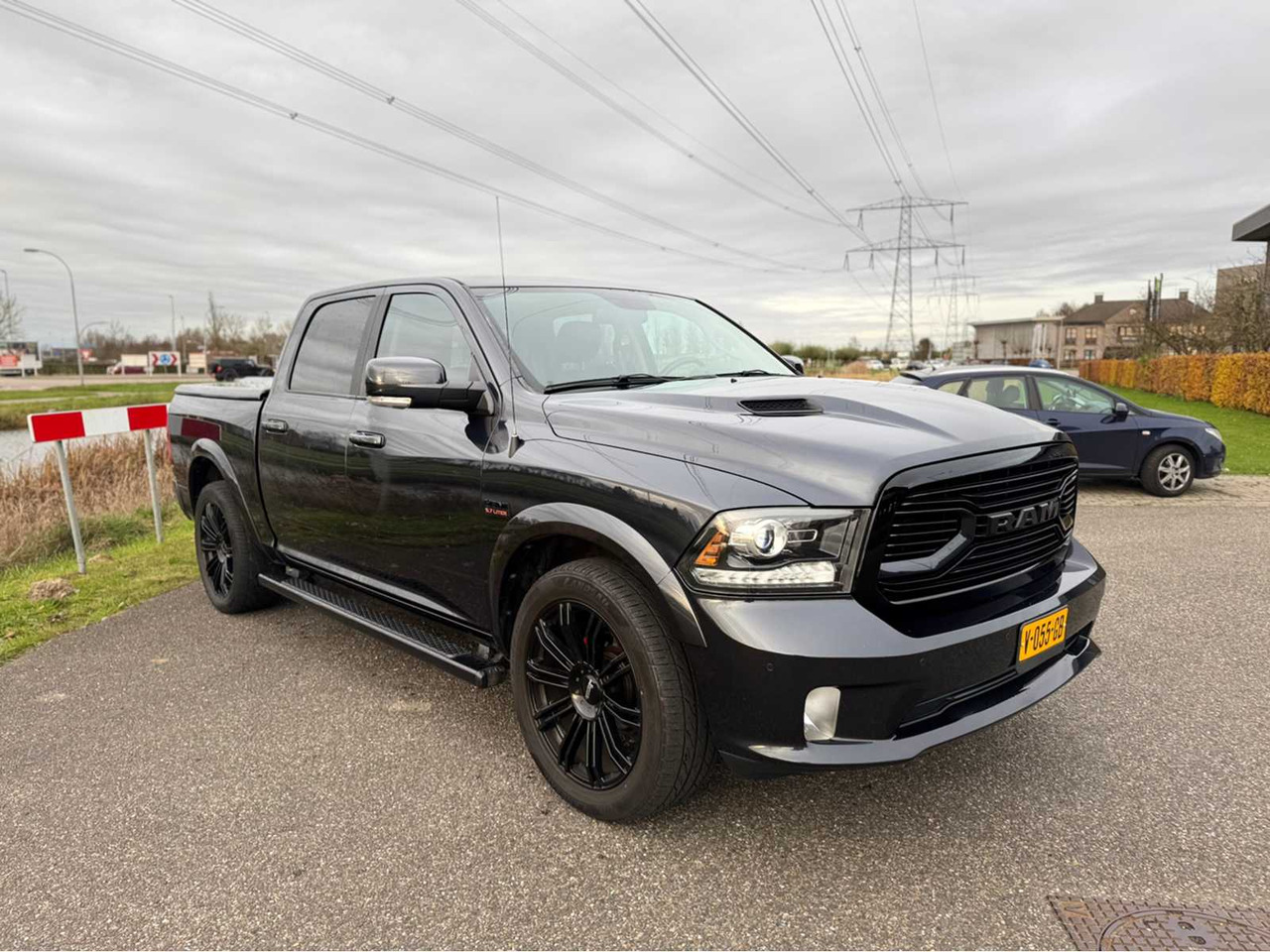 DODGE - RAM 1500 SPORT - 5.7 V8 QC - COMMERCIAL VEHICLE - Фургон: фото 4 DODGE - RAM 1500 SPORT - 5.7 V8 QC - COMMERCIAL VEHICLE - Фургон: фото 4