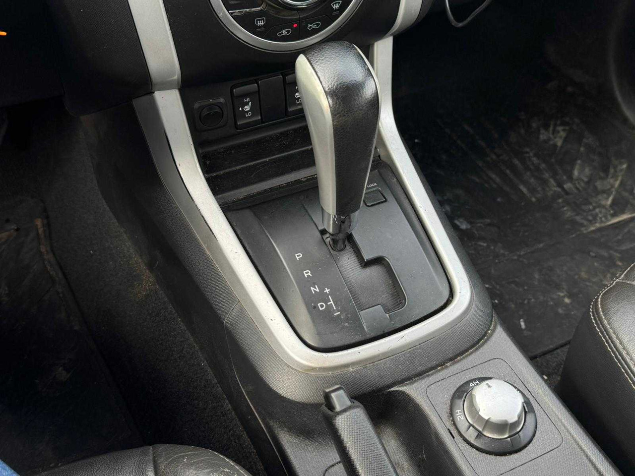 ISUZU D-MAX 2.5 DOUBLE CAB LSX 5-PERSON - 2016 | VX-388-L - Фургон: фото 5 ISUZU D-MAX 2.5 DOUBLE CAB LSX 5-PERSON - 2016 | VX-388-L - Фургон: фото 5