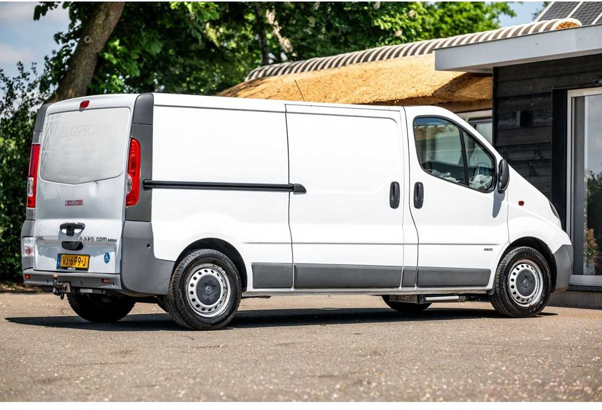 OPEL - VIVARO - 2.0 CDTI L2H1 DC ECO - 1ST OWNER - RAMP - COMMERCIAL VEHICLE - VJ-699-J - Фургон: фото 5 OPEL - VIVARO - 2.0 CDTI L2H1 DC ECO - 1ST OWNER - RAMP - COMMERCIAL VEHICLE - VJ-699-J - Фургон: фото 5