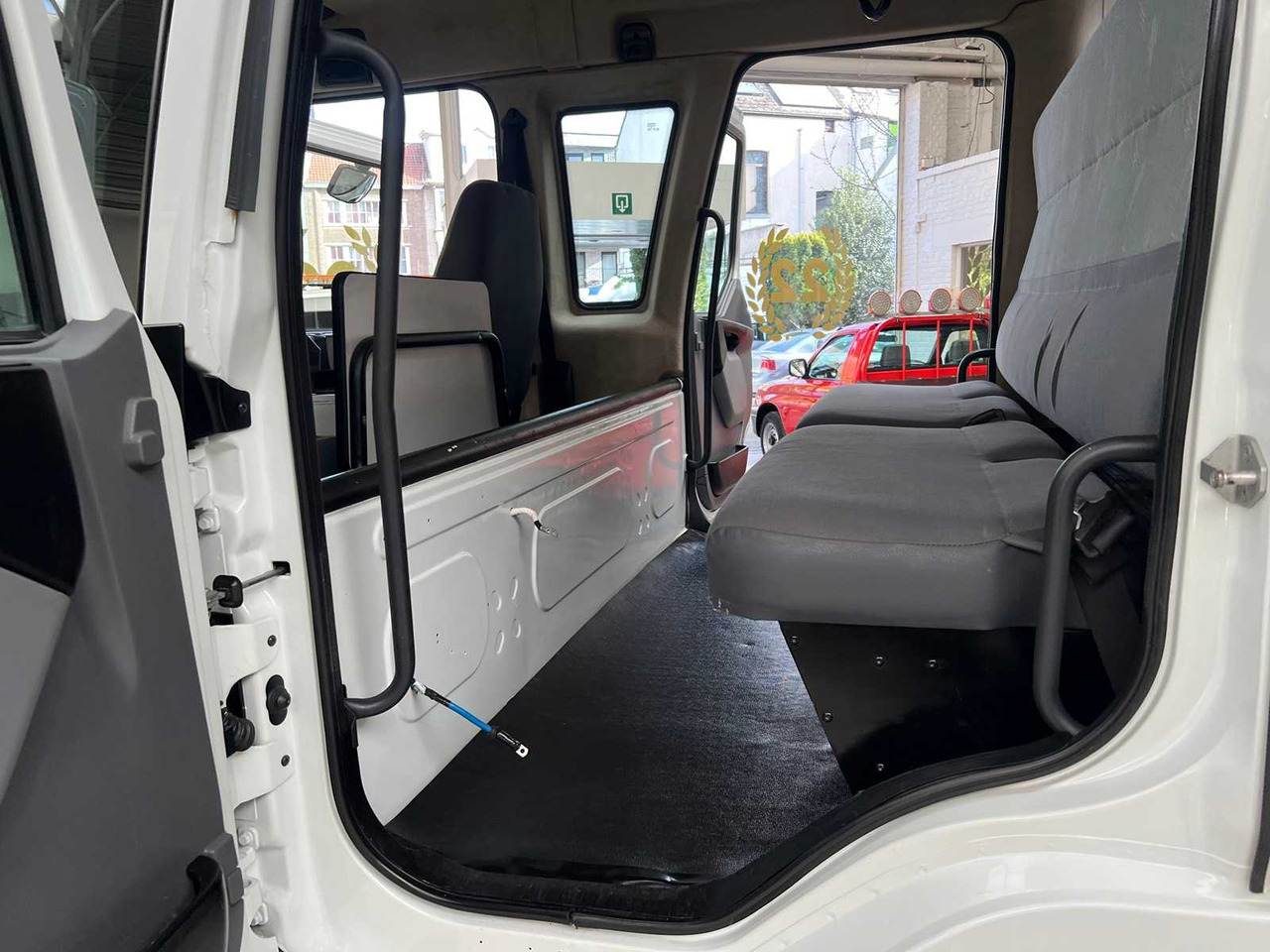 Грузовик 2006 RENAULT MIDLUM DOUBLE CAB TIPPER: фото 18 Грузовик 2006 RENAULT MIDLUM DOUBLE CAB TIPPER: фото 18