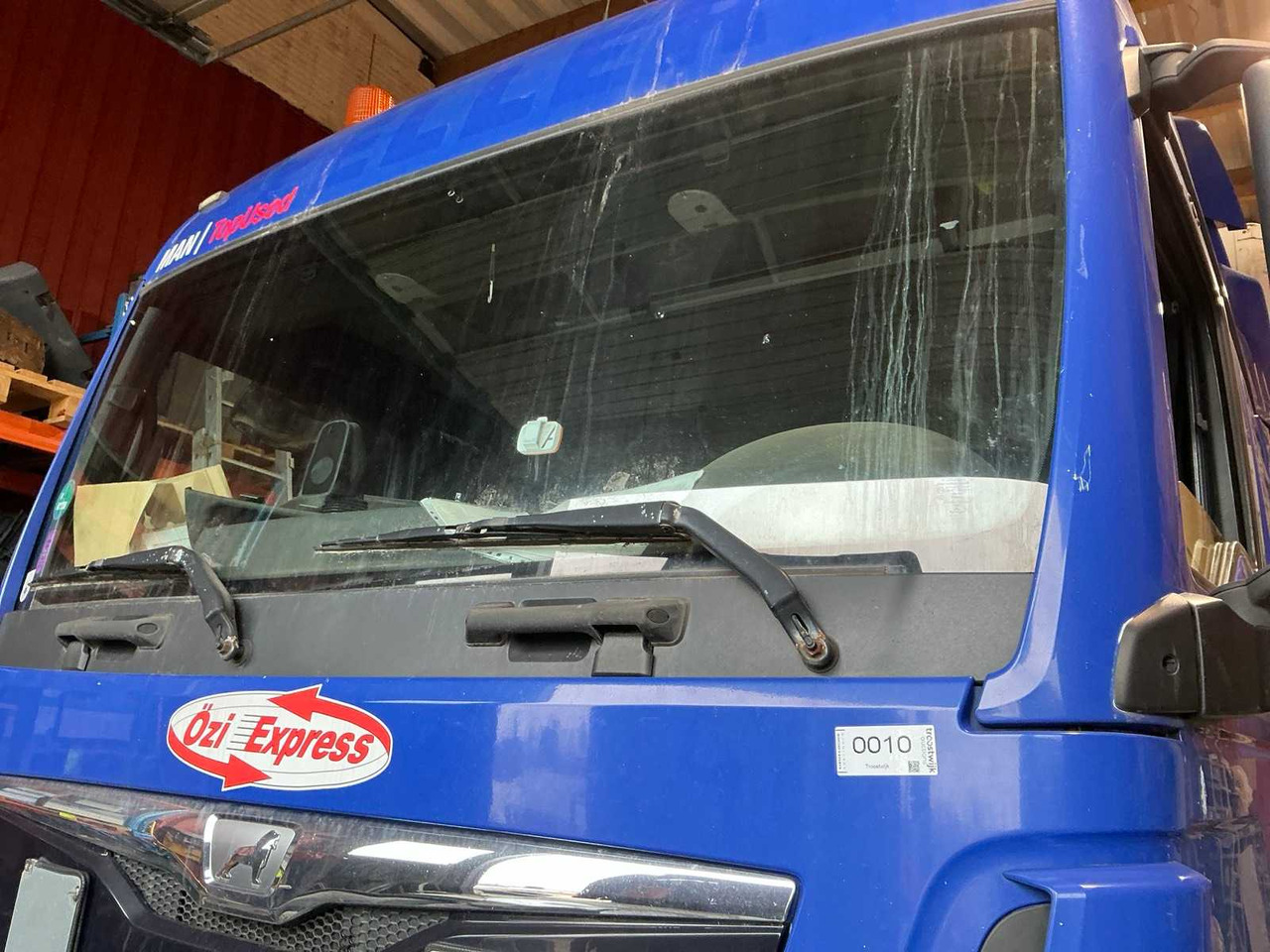 2015 MAN TGX TRACTOR UNIT INCLUDING TRAILER - Грузовик: фото 5 2015 MAN TGX TRACTOR UNIT INCLUDING TRAILER - Грузовик: фото 5