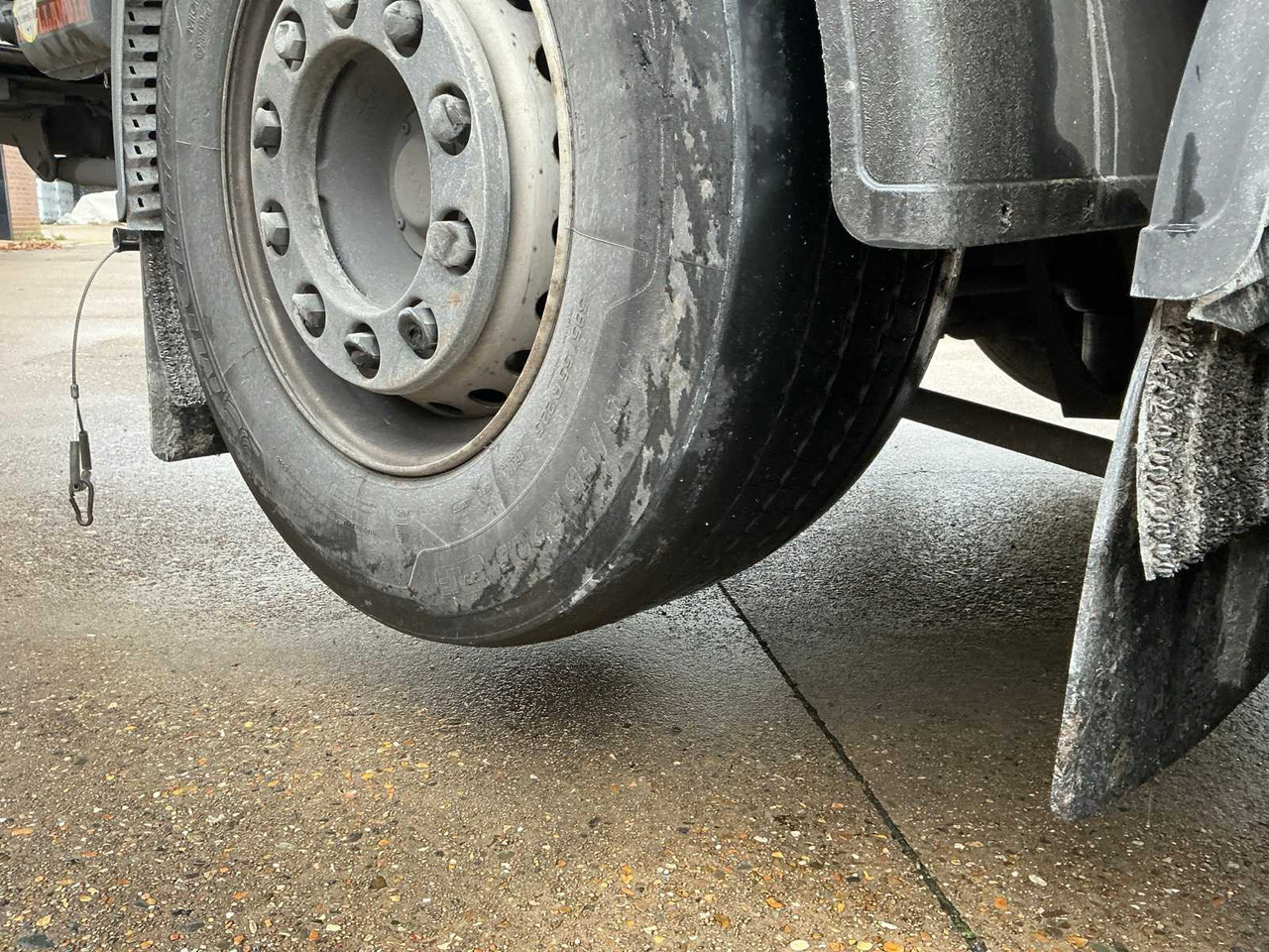 Грузовик 2021 DAF XF480FAN TRUCK WITH CANOPY BODY(C): фото 16